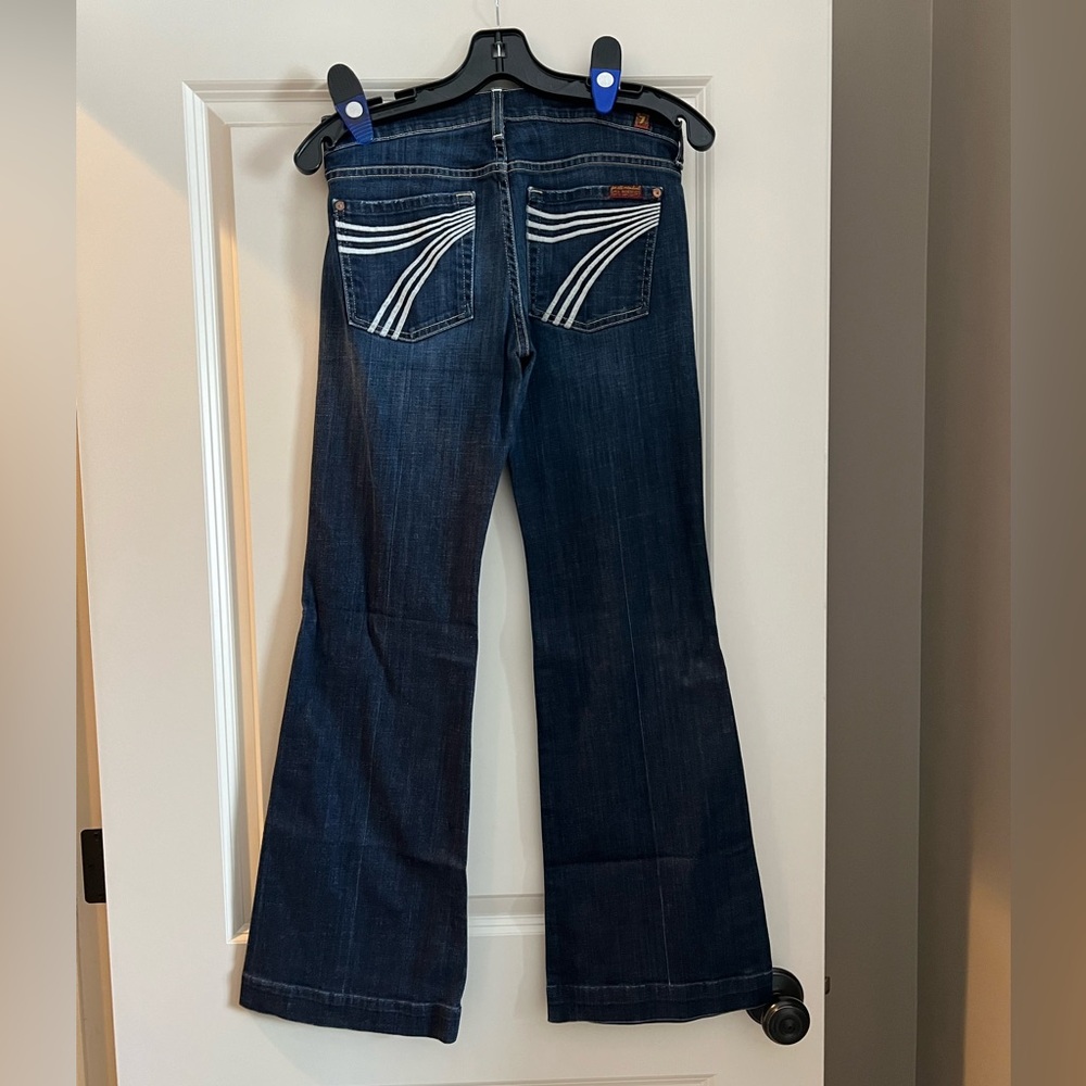 7 For All Mankind Dojo Jeans. Size 27.